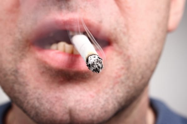 Study Finds Cigarette Smoking Alters Bacteria in Mouth