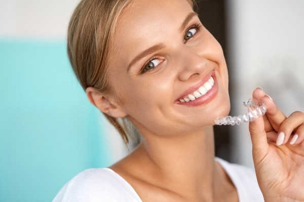 invisilign clear braces cosmetic dentist boulder colorado